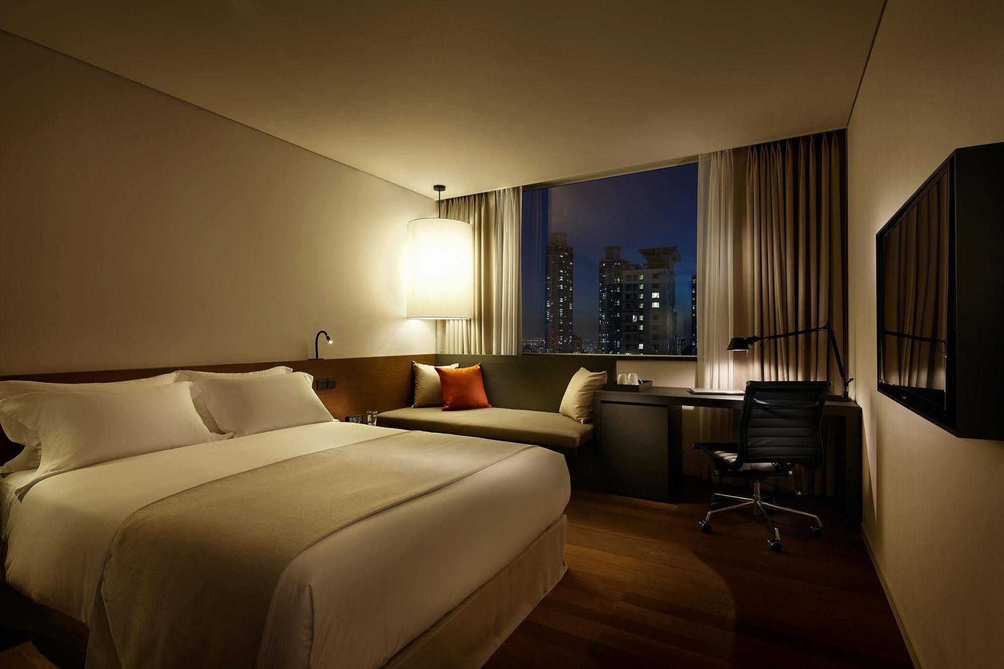 Shilla Stay Seodaemun Seoul Station מראה חיצוני תמונה